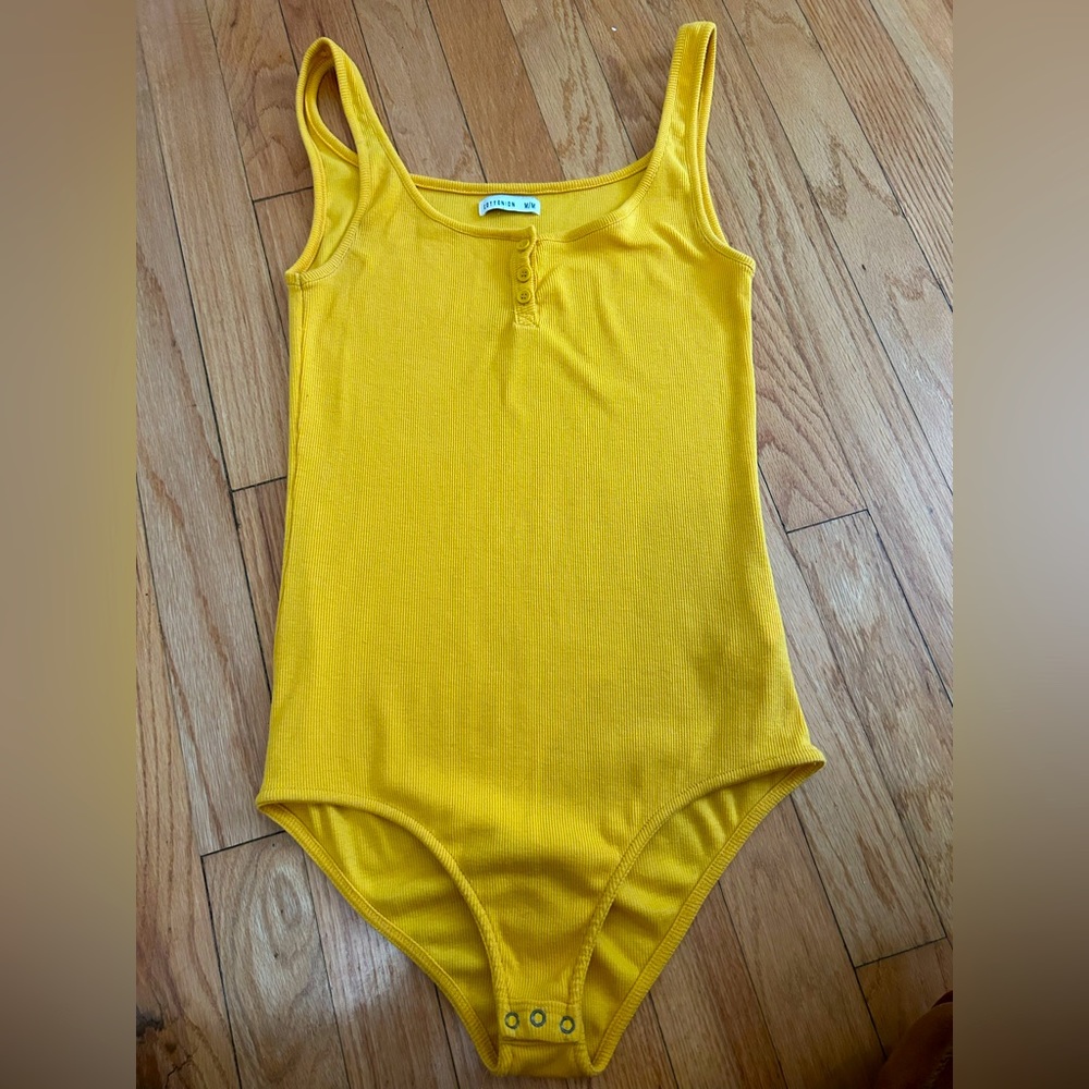 Ribbed bodysuit